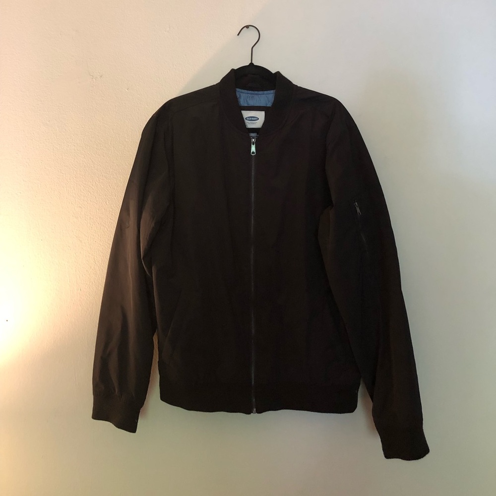 Mens Black Bomber Jacket from Old Navy. Size XL